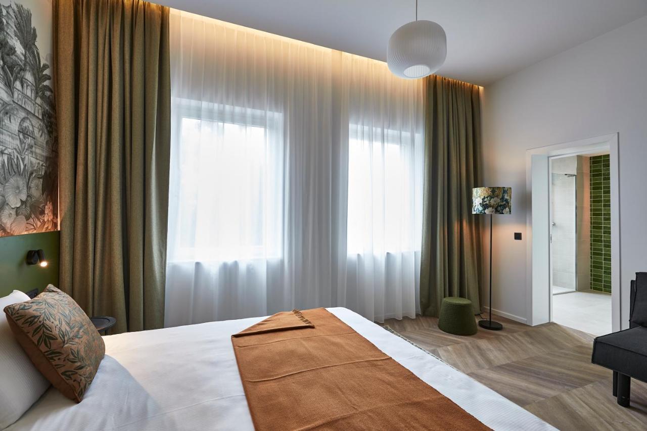 Hotel Floris Ustel Midi 3*
