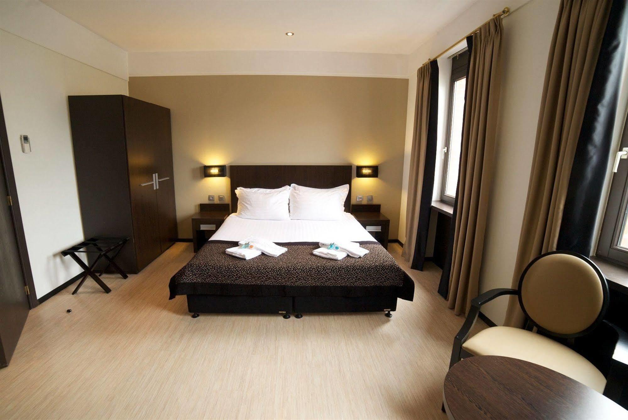 Hotel Floris Ustel Midi